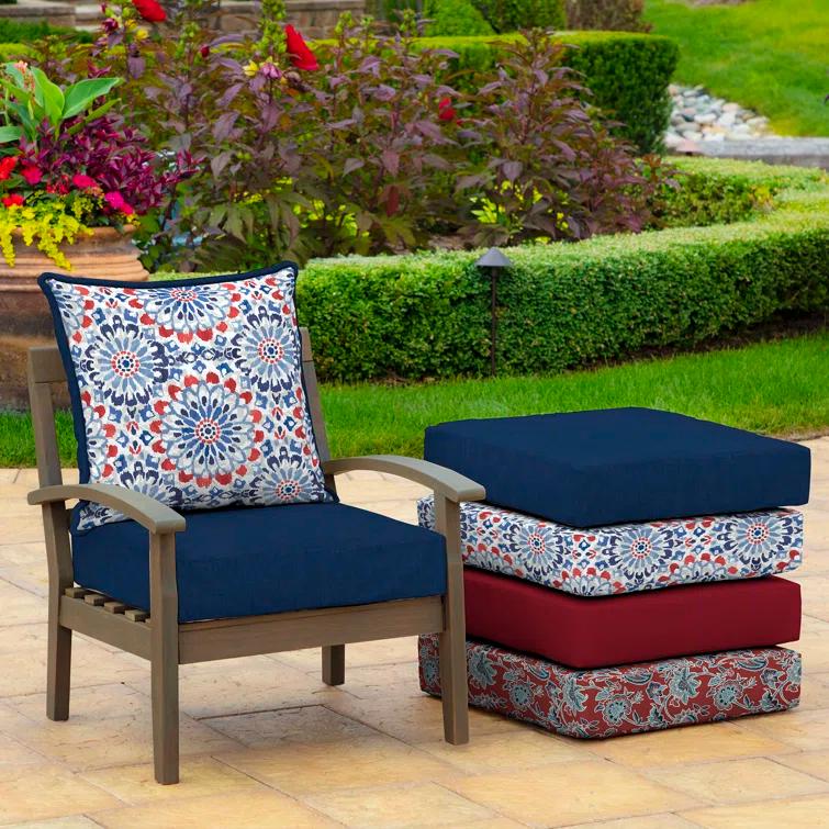 Outdoor Lounge Chair Cushion