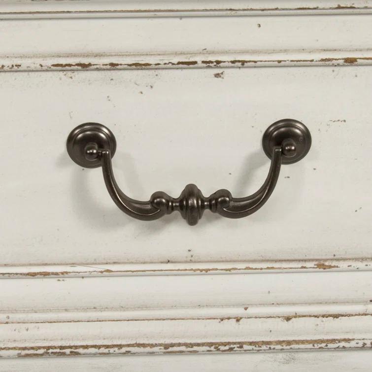 Magnolia Manor 7 Drawer Dresser