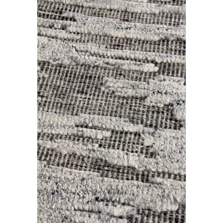 Exquisite Rugs Calibre Handmade Hand Knotted New Zealand Wool Silver/Charcoal Area Rug