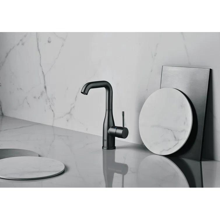 GROHE Essence Single Hole Bathroom Faucet with Single Handle, Size Large