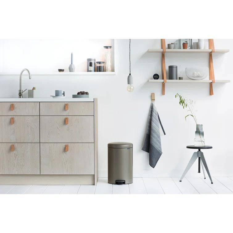 Brabantia Newicon Step On Trash Can, 5.3 Gallon (20 Liter)