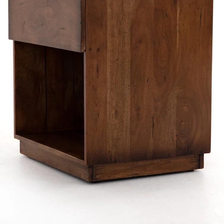 Arturo Nightstand