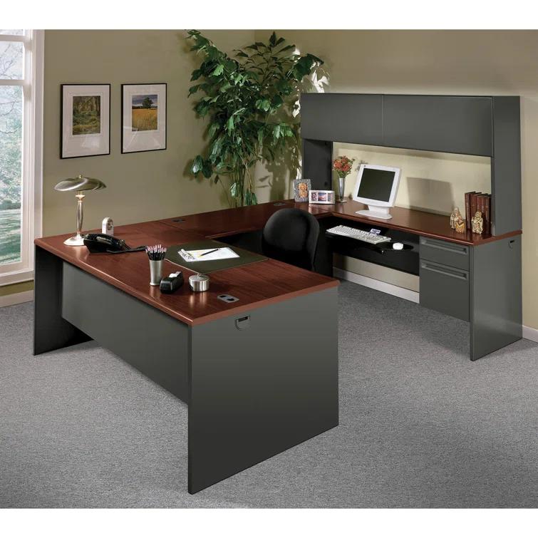 38000 Series Executive Desk