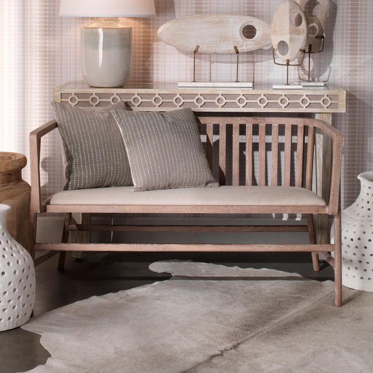 Sawni Settee