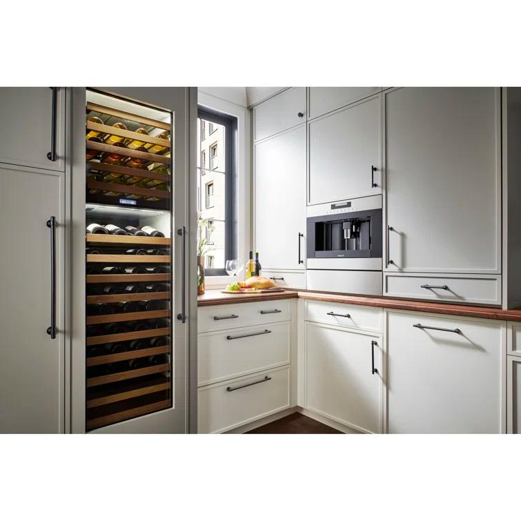 Top Knobs Ellis Bar Pull