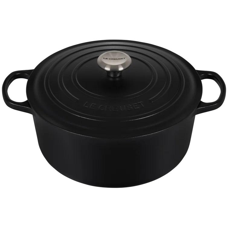 Le Creuset ® Signature 7.25-Qt. Licorice Black Enameled Cast Iron Dutch Oven