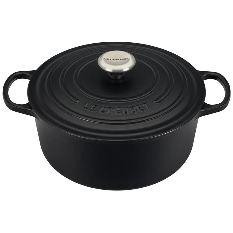 Le Creuset ® Signature 7.25-Qt. Licorice Black Enameled Cast Iron Dutch Oven