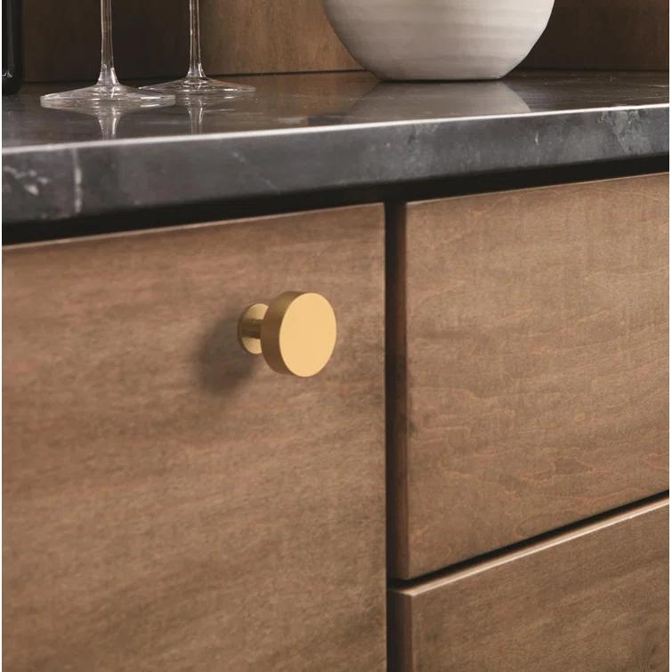 Radius 1 1/4" Diameter Round Knob