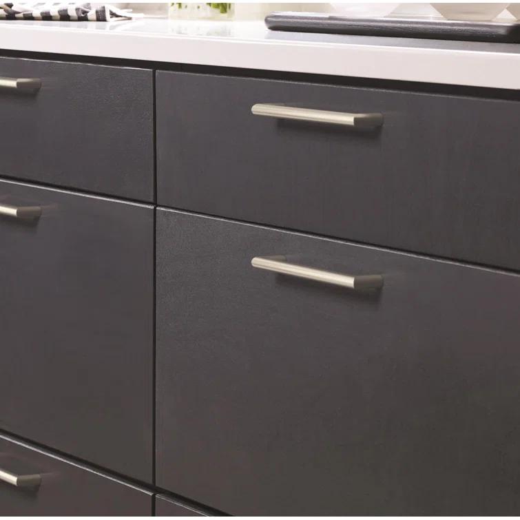 Revolve Bar Pull
