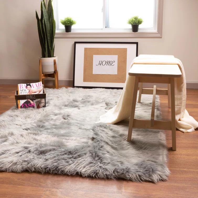 Luxury Faux Sheepskin Fur Area Rug Soft Fluffy Rugs, Shag Plush Carpet Faux Fur Rug For Bedroom Floor Sofa Living Room