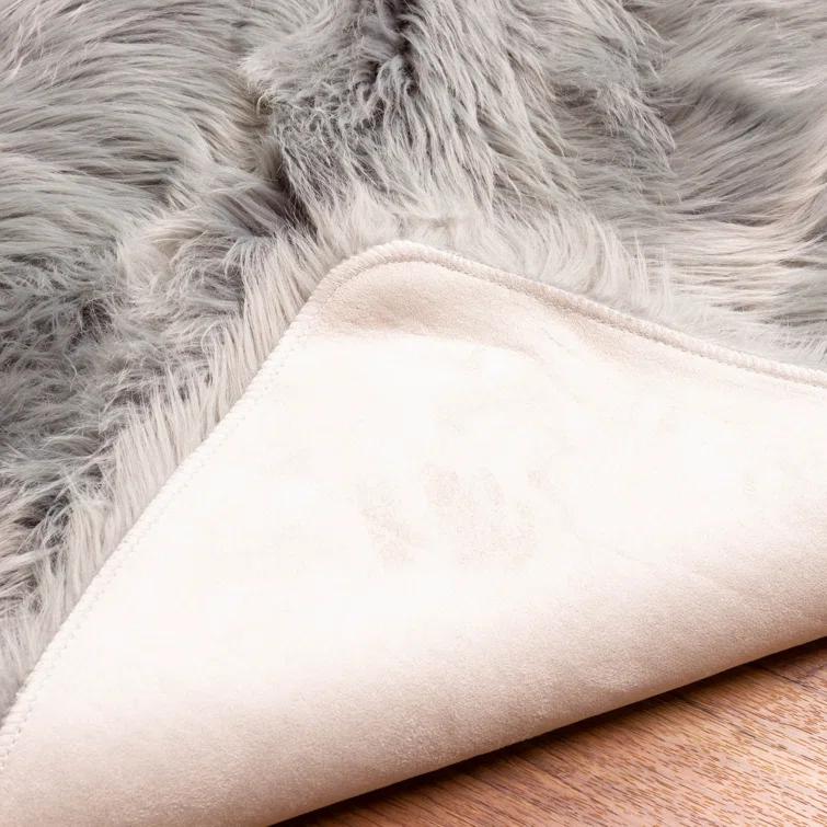 Luxury Faux Sheepskin Fur Area Rug Soft Fluffy Rugs, Shag Plush Carpet Faux Fur Rug For Bedroom Floor Sofa Living Room