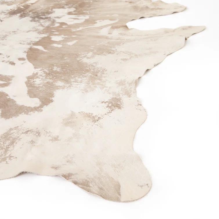 Handmade Rectangular Dark Brown Cowhide 5' x 7' Area Rug