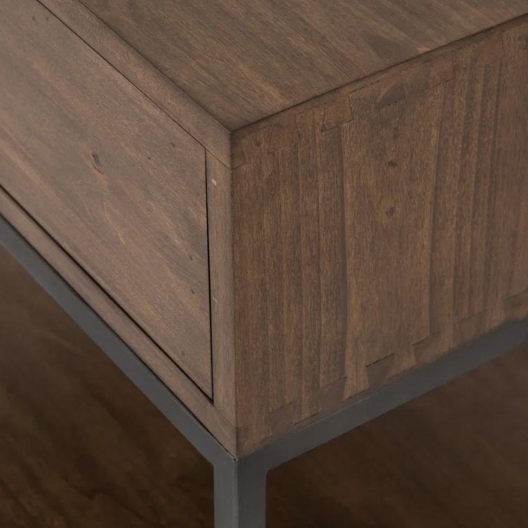 Graham Nightstand (24")