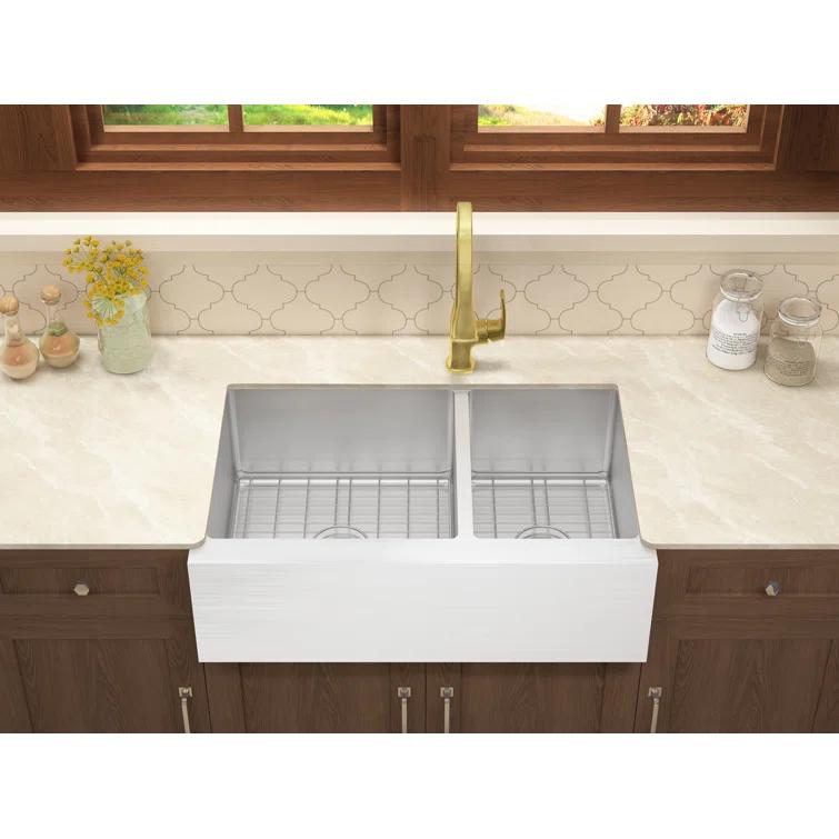 Belleville 33'' L Farmhouse / Apron Double Bowl Stainless Steel Kitchen Sink