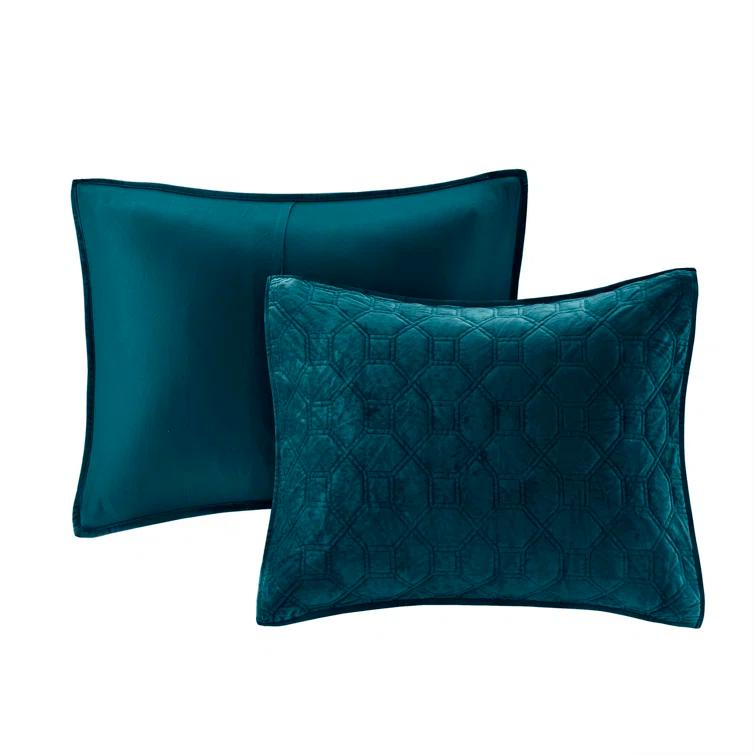 Madison Park Harper 3 Piece Velvet Quilt Set