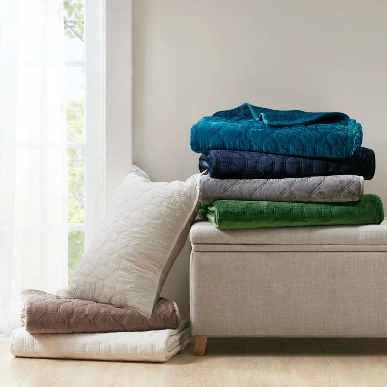 Madison Park Harper 3 Piece Velvet Quilt Set