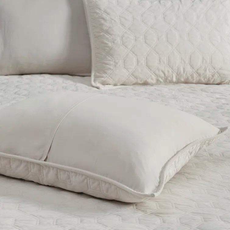 Madison Park Harper 3 Piece Velvet Quilt Set