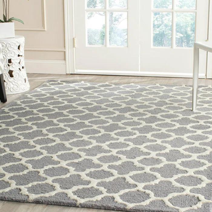 Hand Tufted Wool Geometric Rug