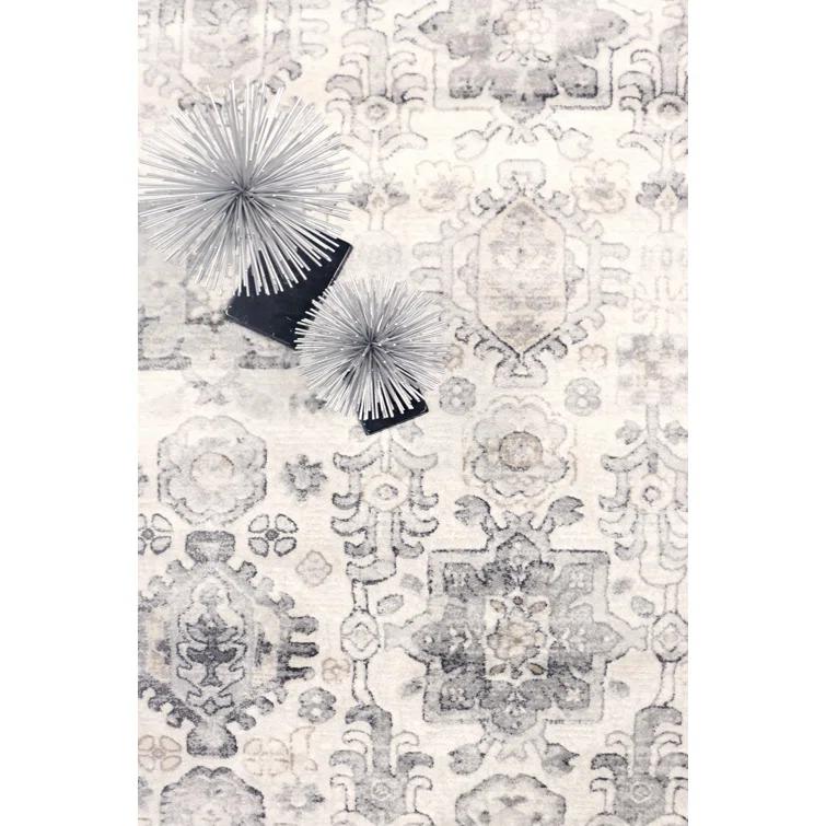 Amadeus Oriental Indoor Rug