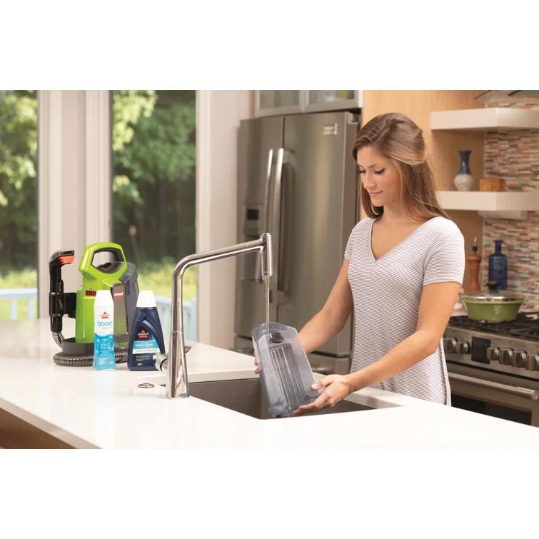 BISSELL Little Green Proheat Portable Deep Cleaner/Spot Cleaner and Car/Auto Detailer with self-Cleaning HydroRinse Tool, 2513g