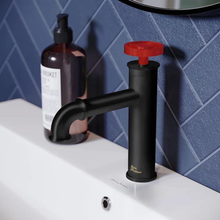 Avallon Single Hole, Single-Handle Wheel, Bathroom Faucet