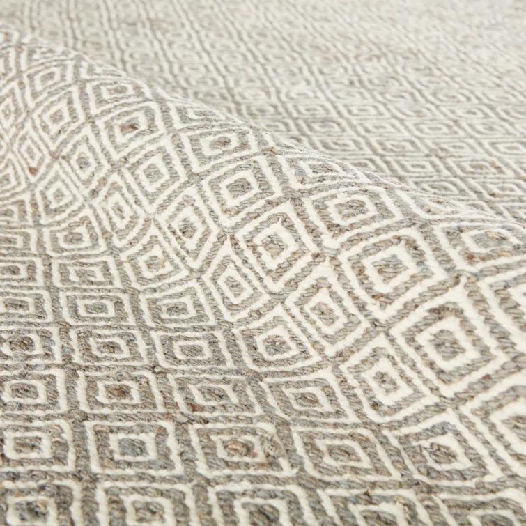 Transitional Diamond Elegance 8' x 10' Gray Wool & Jute Area Rug