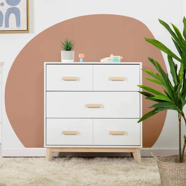 Scoot 3 Drawer Changing Table