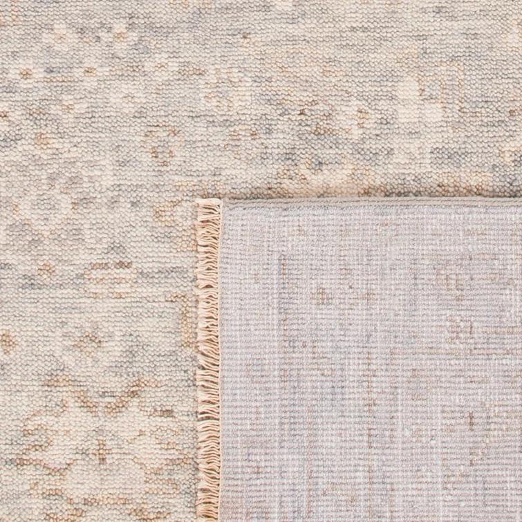 Safavieh Oriental Hand Knotted Wool Oriental Rug