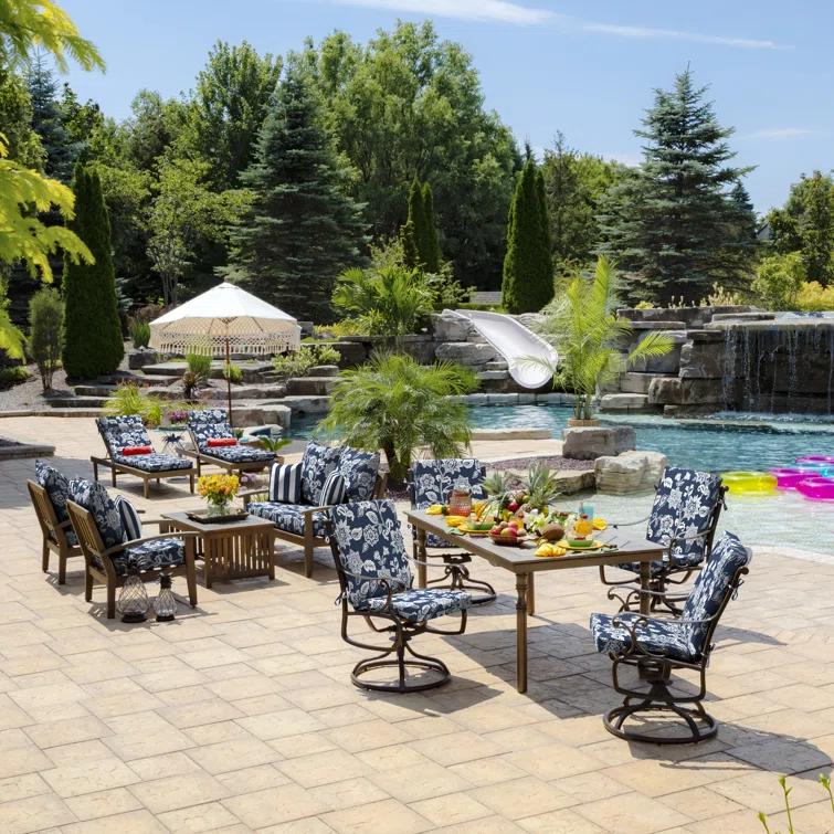 Outdoor Lounge Chair Cushion