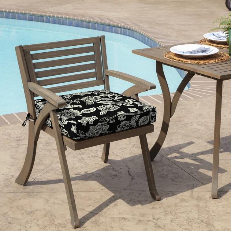 Outdoor Seat Cushion