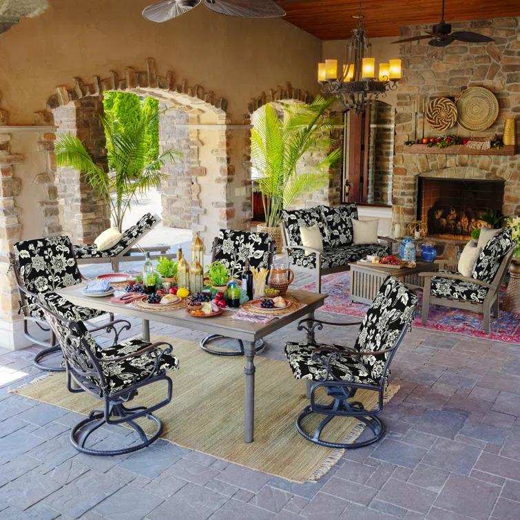 Outdoor Lounge Chair Cushion
