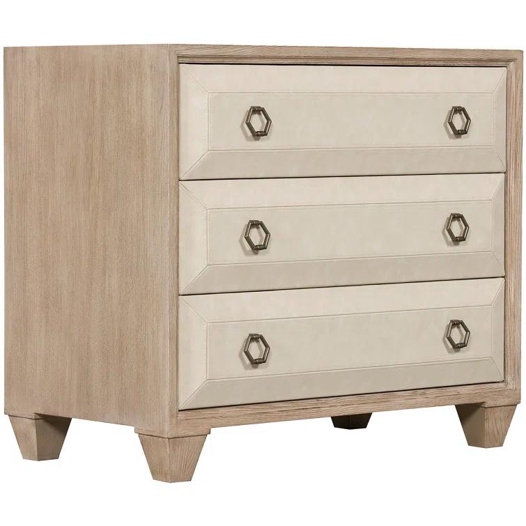 Bernhardt Santa Barbara 34'' W Nightstand