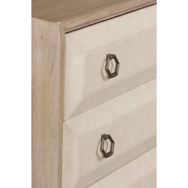 Bernhardt Santa Barbara 34'' W Nightstand