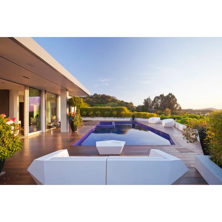 Faz Plastic Coffee Table
