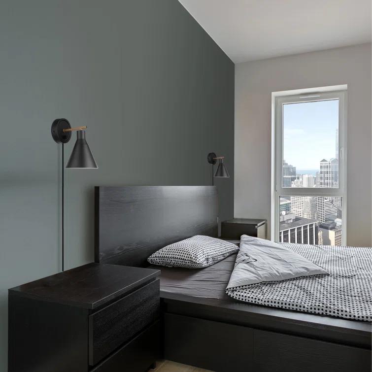 Tristan Aluminum Wall Sconce