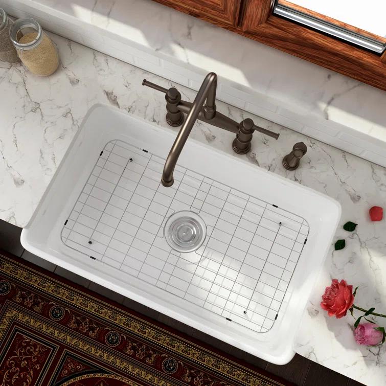 33" L x 20" W Fireclay Farmhouse Kitchen Sink with Sink Grid and Basket Strainer
