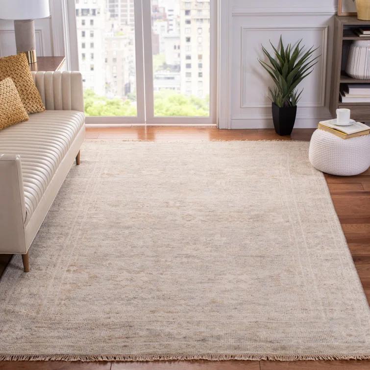 Safavieh Oriental Hand Knotted Wool Oriental Rug