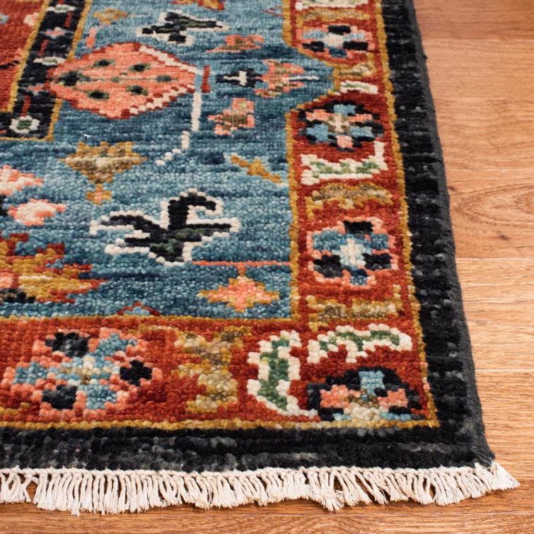 Safavieh Oriental Hand Knotted Wool Oriental Rug