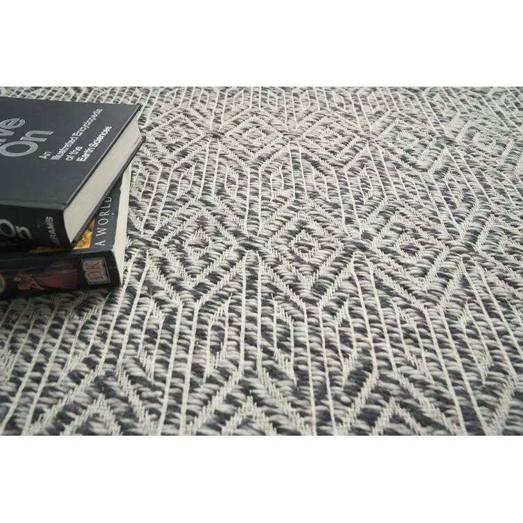 EXQUISITE RUGS Woven Earth Handmade Flatweave Wool Charcoal/Ivory Area Rug | Wayfair
