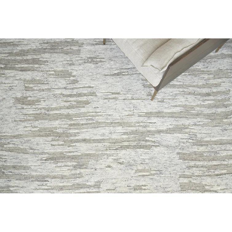 Exquisite Rugs Calibre Handmade Hand Knotted New Zealand Wool Silver/Charcoal Area Rug