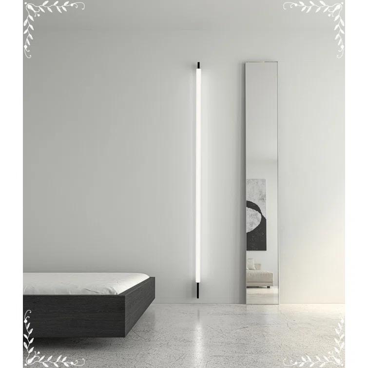SONNEMAN Keel Wall Sconce