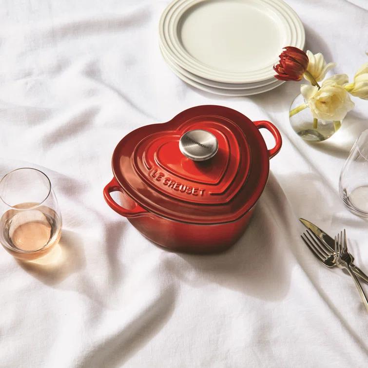 Le Creuset Le Creuset Enameled Cast Iron L'Amour Collection 2 Qt Heart Sheped Dutch Oven with Lid