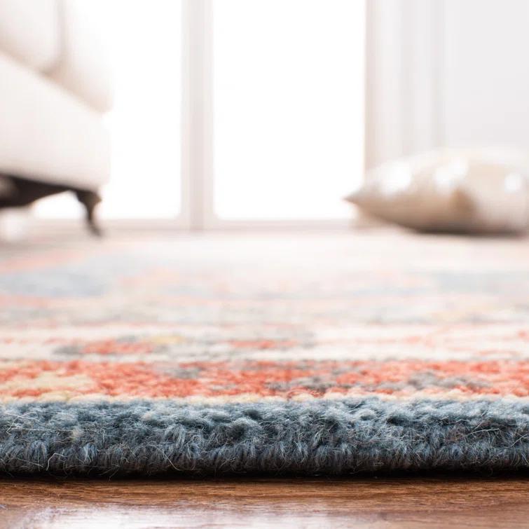 Safavieh Hand Knotted Wool Oriental Rug