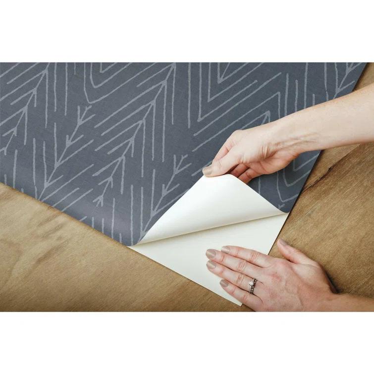 Peel & Stick Chevron Roll