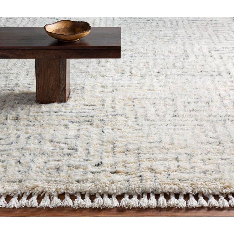 Risa Wool Rug