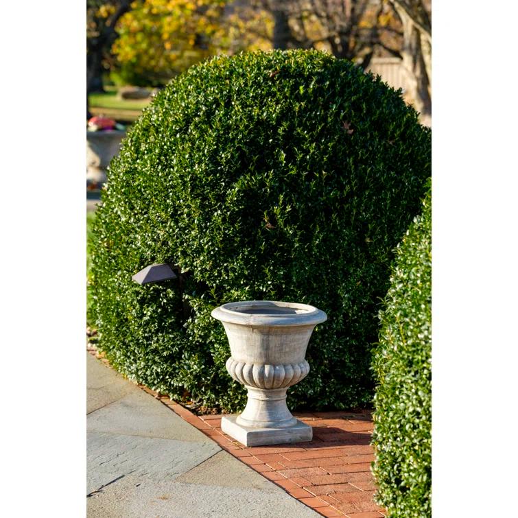 Earth Stone Fiberstone Windsor Urn Planter
