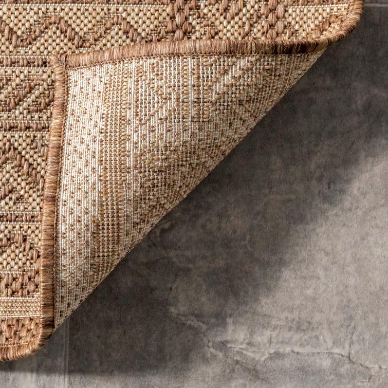 Zac Geometric Indoor/Outdoor Area Rug for Living Room Patio Deck Front Porch Kitchen, Brown/Ivory