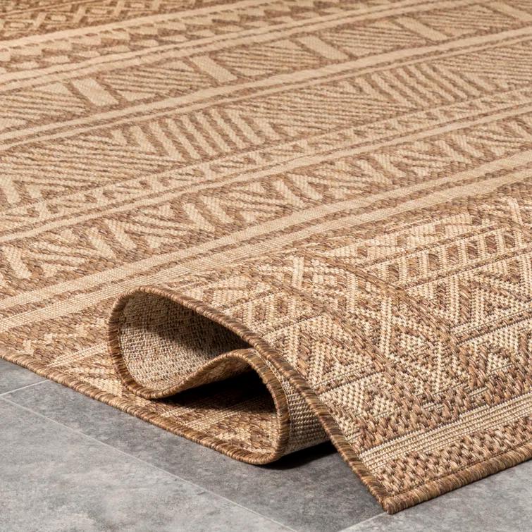 Zac Geometric Indoor/Outdoor Area Rug for Living Room Patio Deck Front Porch Kitchen, Brown/Ivory