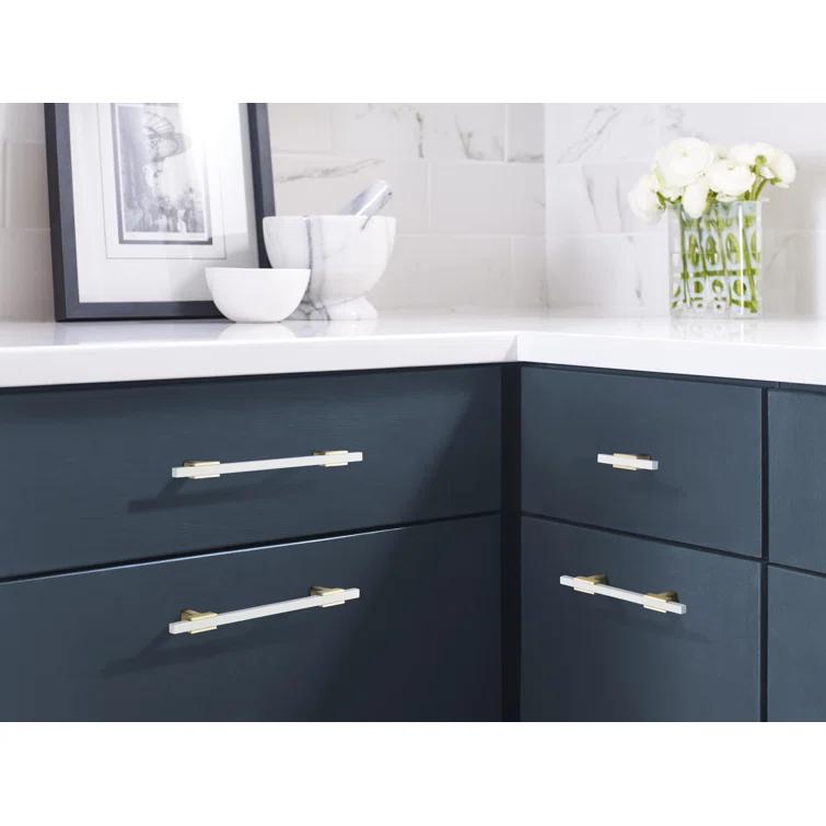 Urbanite Bar Pull
