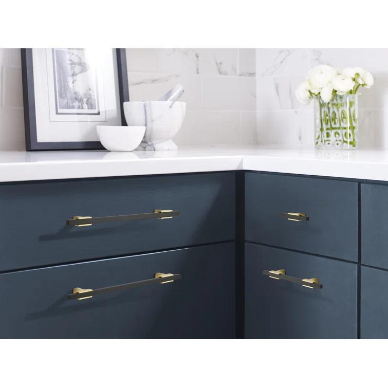 Urbanite Bar Pull